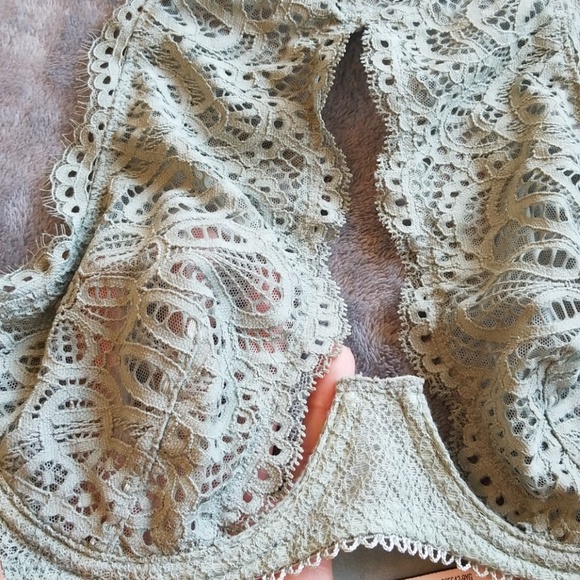 Victoria's Secret DREAM ANGELS unlined demi - Picture 3 of 6